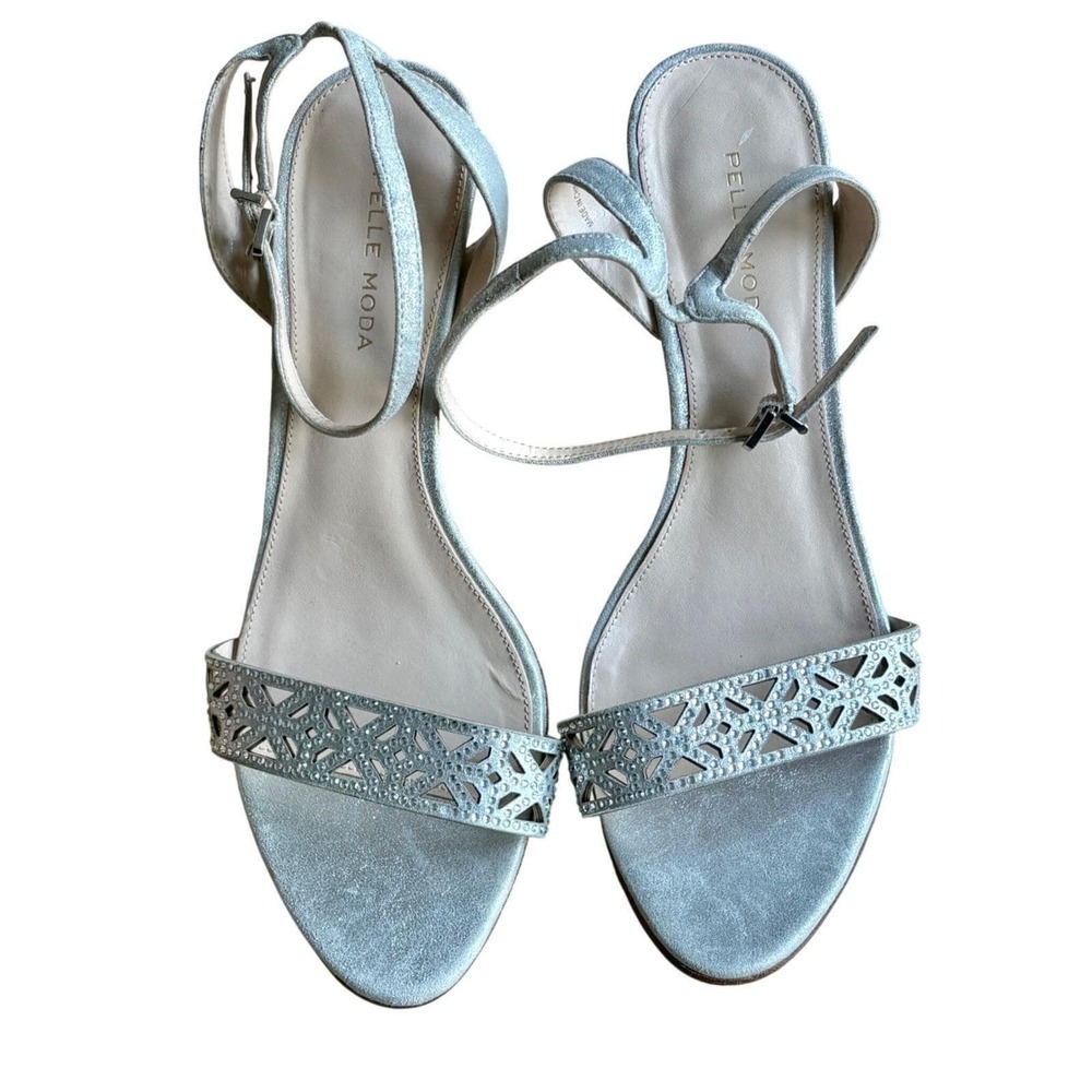 Pelle Moda Silver‎ Metallic Embellished Kitten Heeled Sandals Women's Size 8.5 M